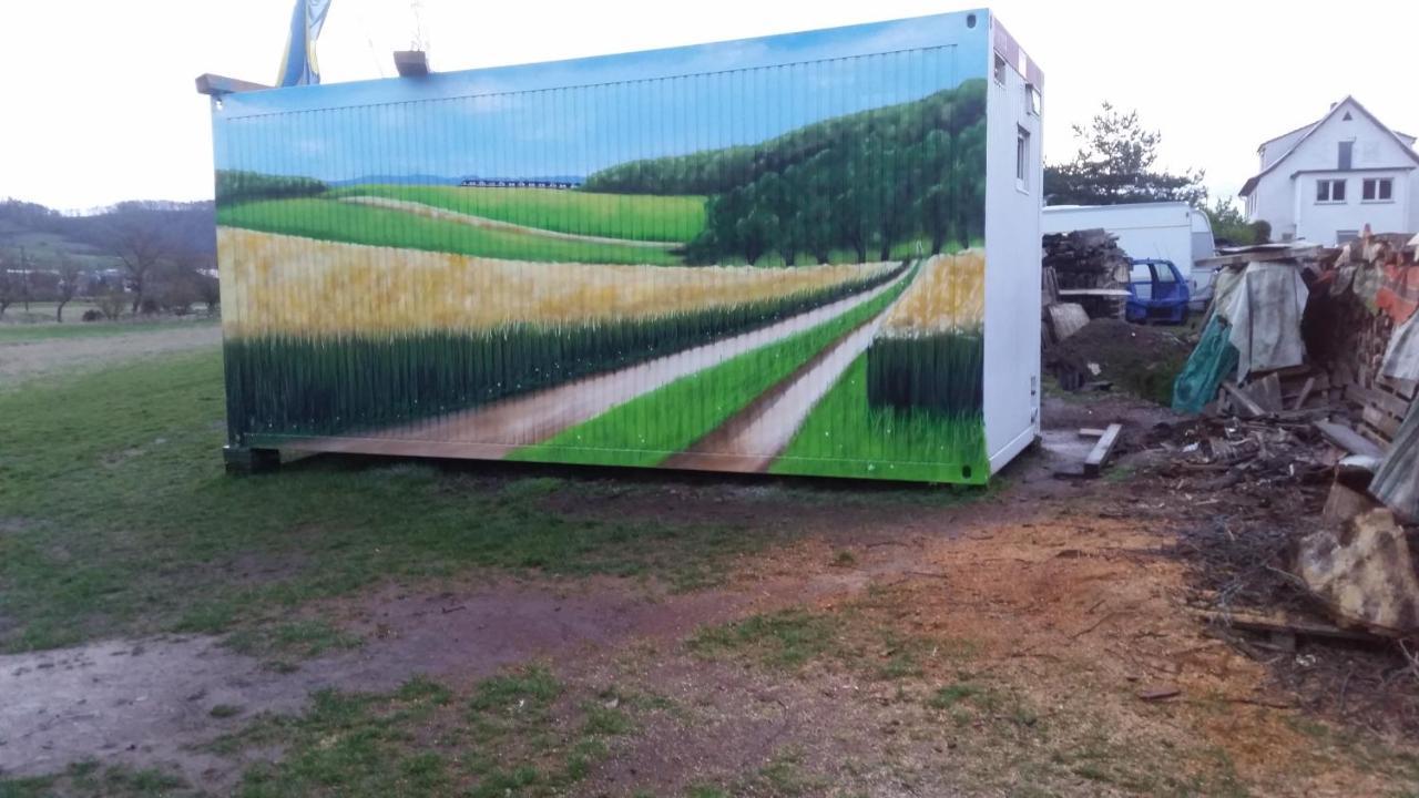 Gemuetlicher Wohnwagen In Der Natur Alheim Экстерьер фото